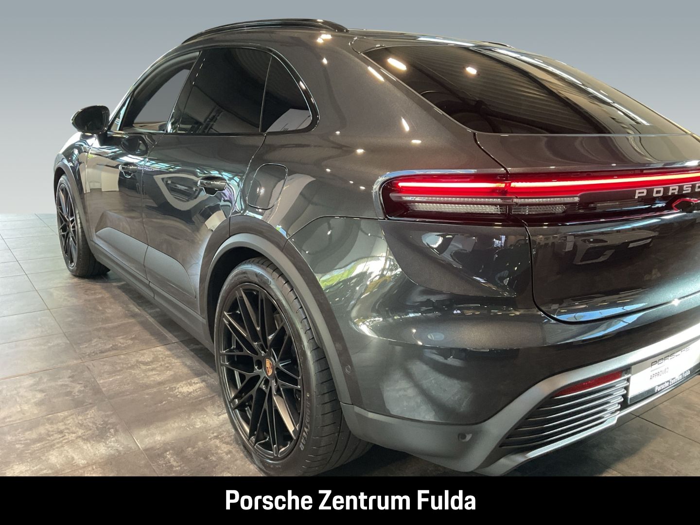 Porsche Macan 4 BOSE Panorama Surround-View LED-Matrix