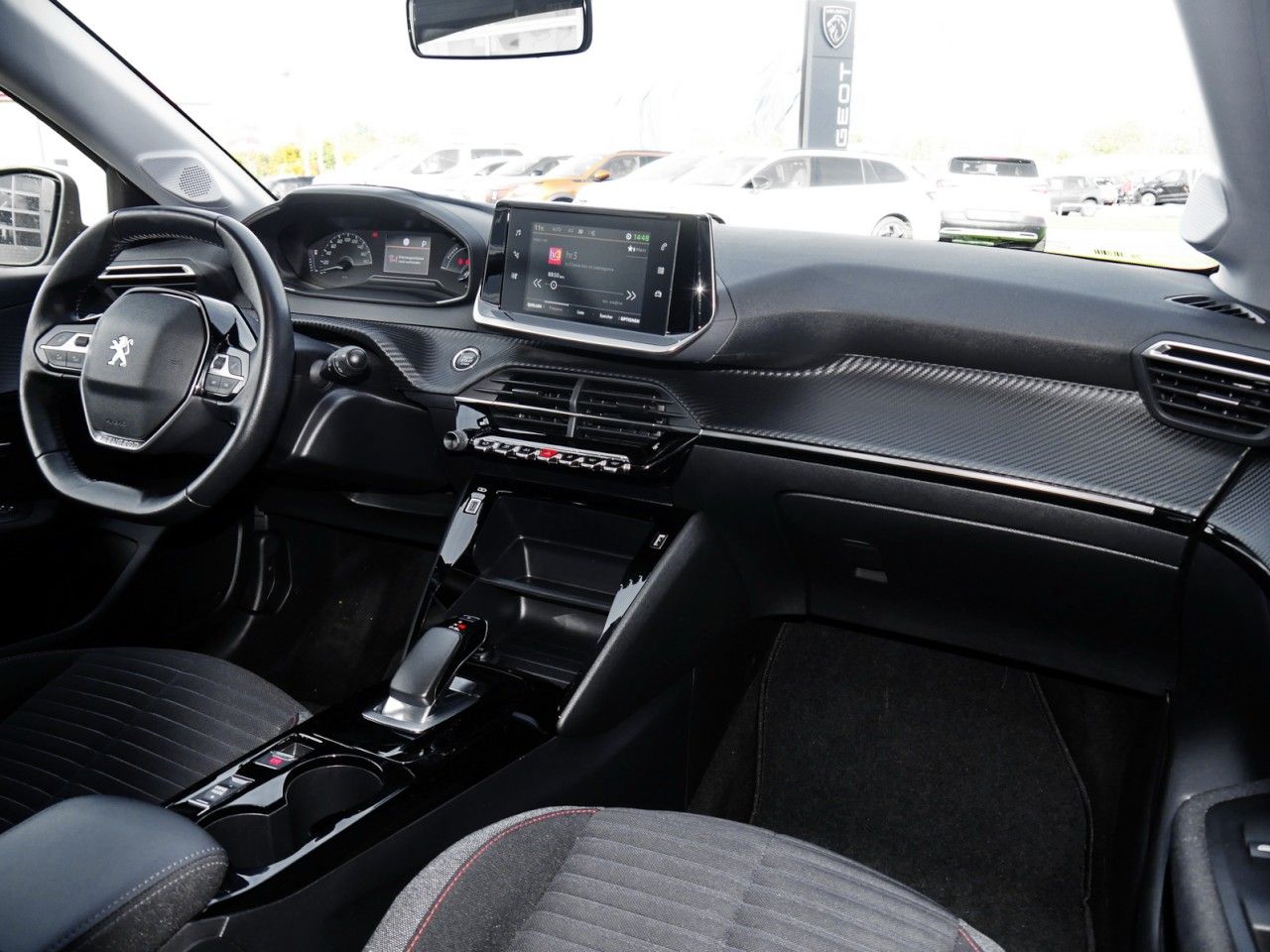Peugeot 208-e Active Pack 136 - Samsaru's Car Outlet