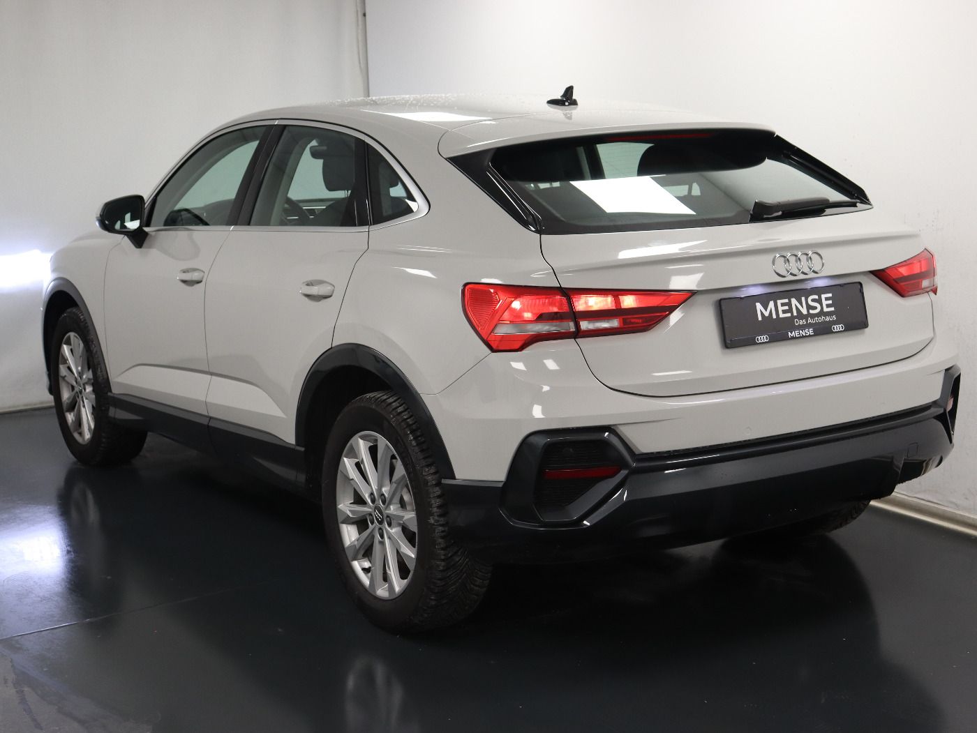 Audi Q3 Sportback 45 TFSI quattro S tronic - Samsaru's Car Outlet