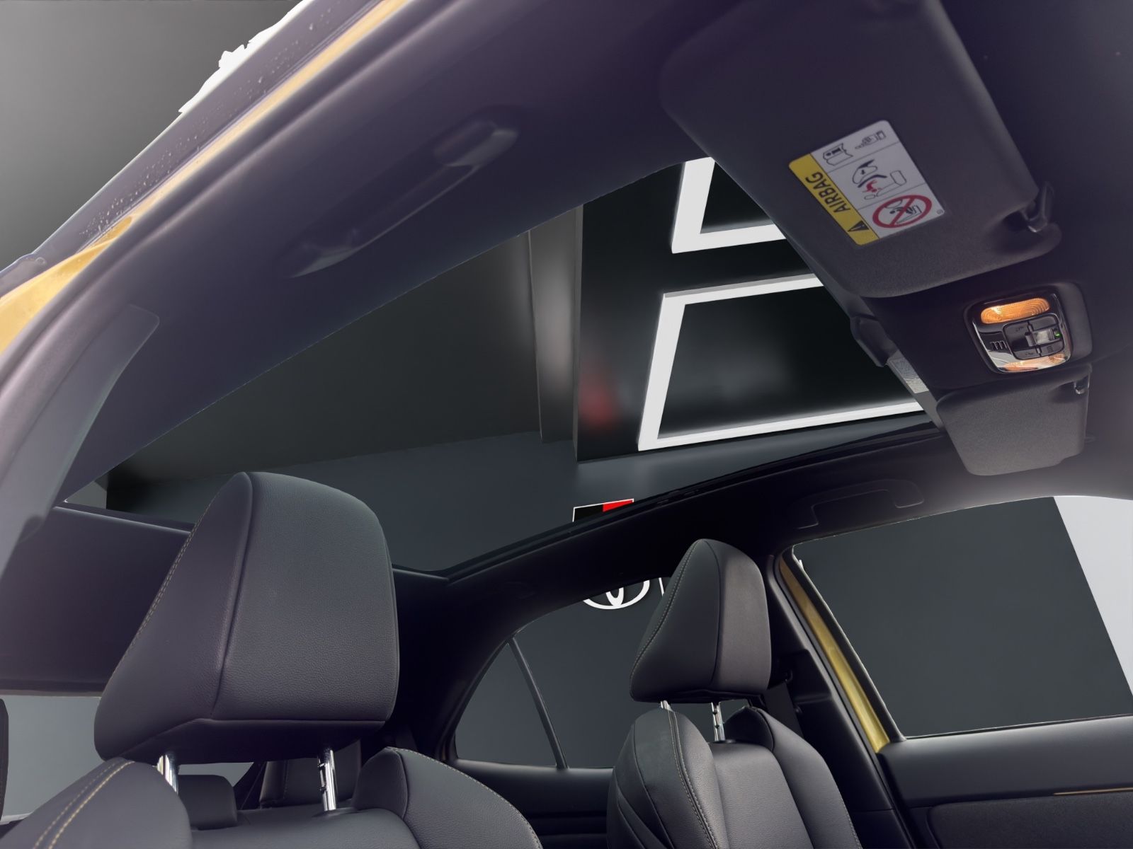 Toyota Yaris Cross Hybrid Adventure*Pano*Hud*AHK*Matrix