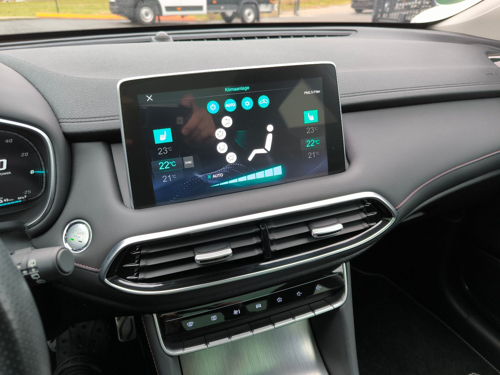 MG EHS PHEV Luxury*Pano*Leder*SHZG*Garantie