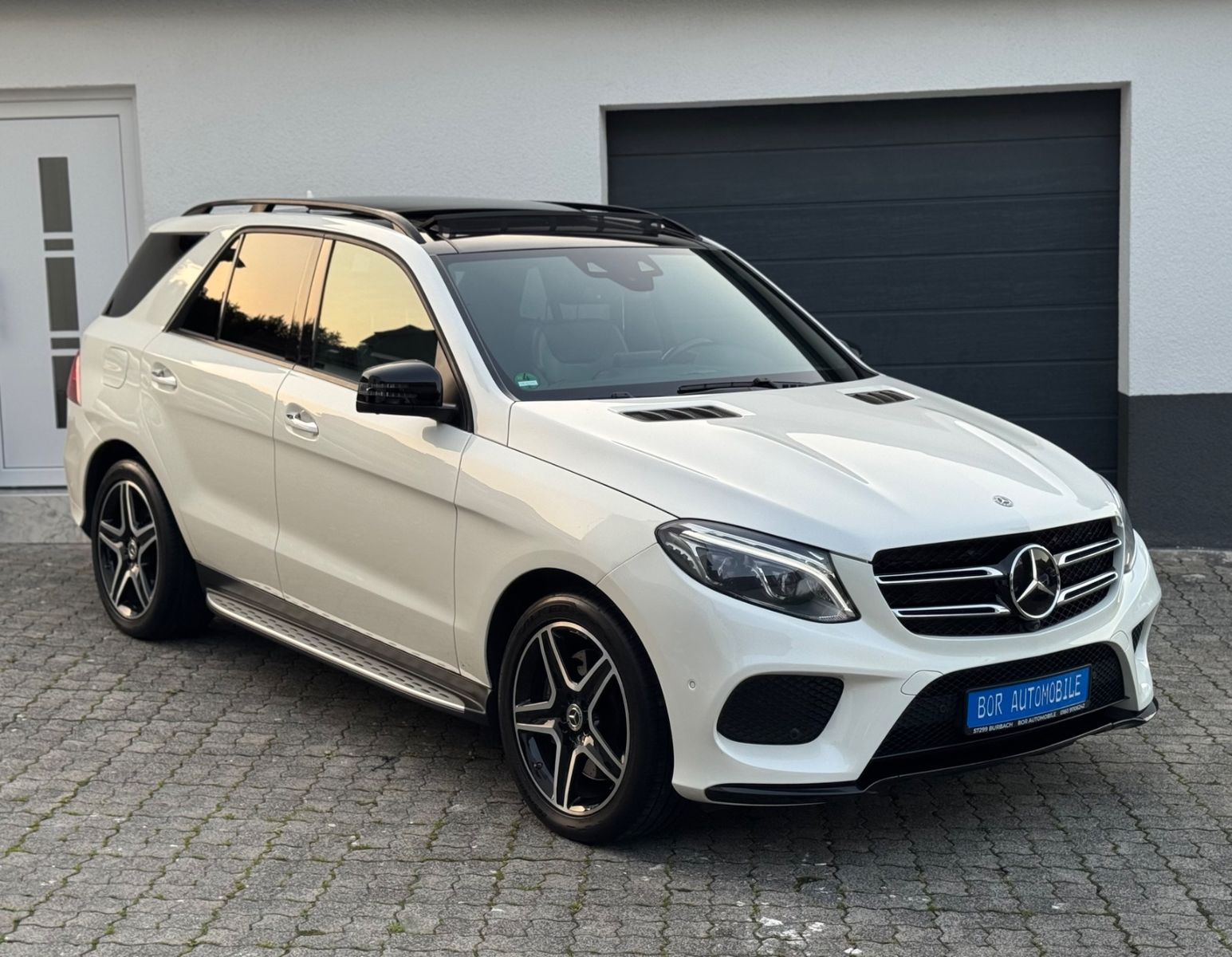 Mercedes-Benz GLE 500 V8 4Matic AMG-Line/Night-Paket/SoftClose