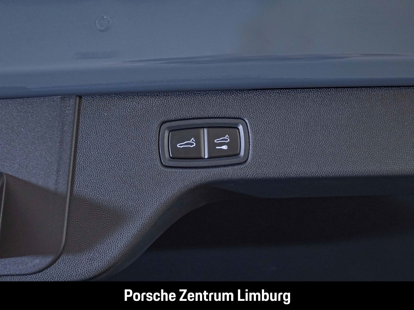 Porsche Macan Turbo BOSE Panoramadach Luftfederung LED