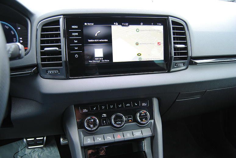 Skoda Karoq 2.0l TSI DSG 4x4 SPORTLINE.ACC.StHz.Columb