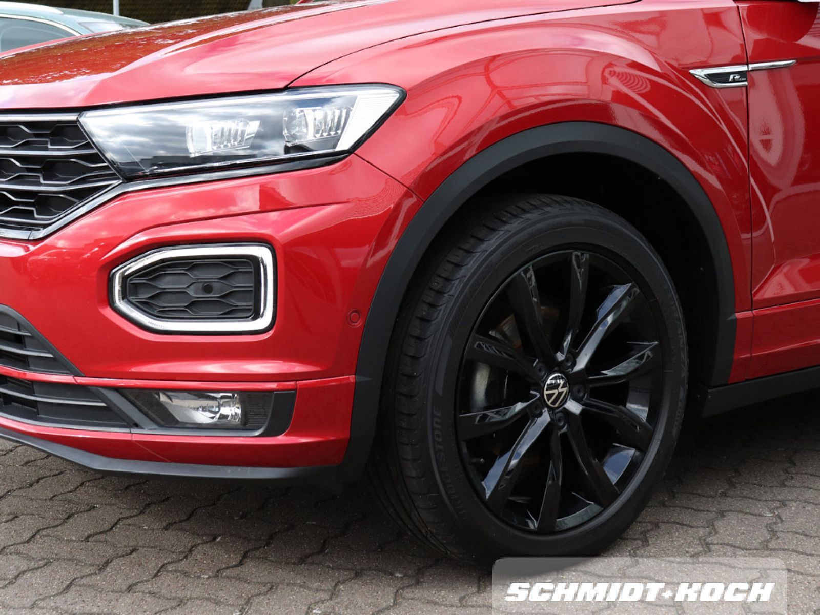 Volkswagen T-Roc R-Line 1.5 TSI - Samsaru's Car Outlet