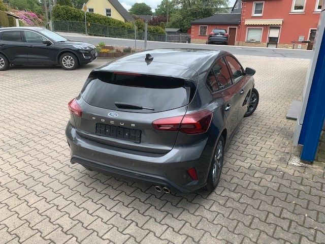 Ford Focus ST-Line X 155Ps Benzin Automatik