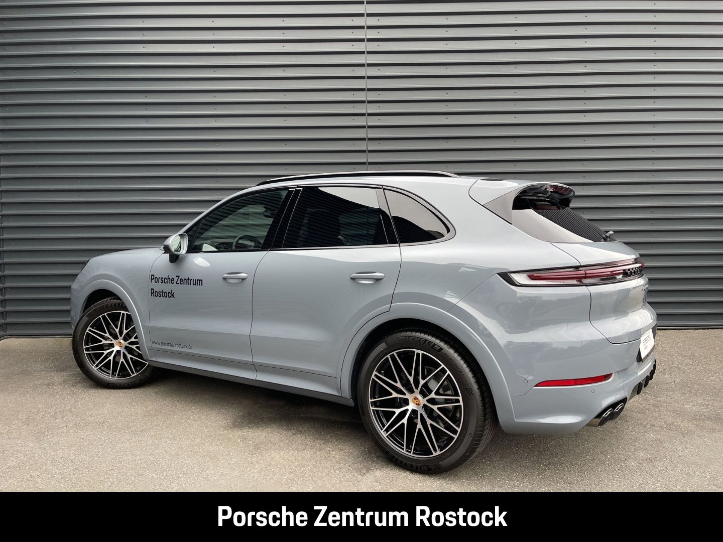 Porsche Cayenne BOSE Surround-View InnoDrive LED-Matrix