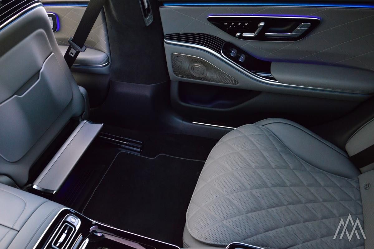 Mercedes-Benz S 500 4Matic - Samsaru's Car Outlet