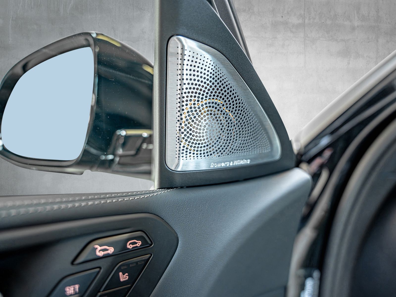 BMW X6 40 d xDrive M Sport*B&W*Luft*AHK*Sky*Integral