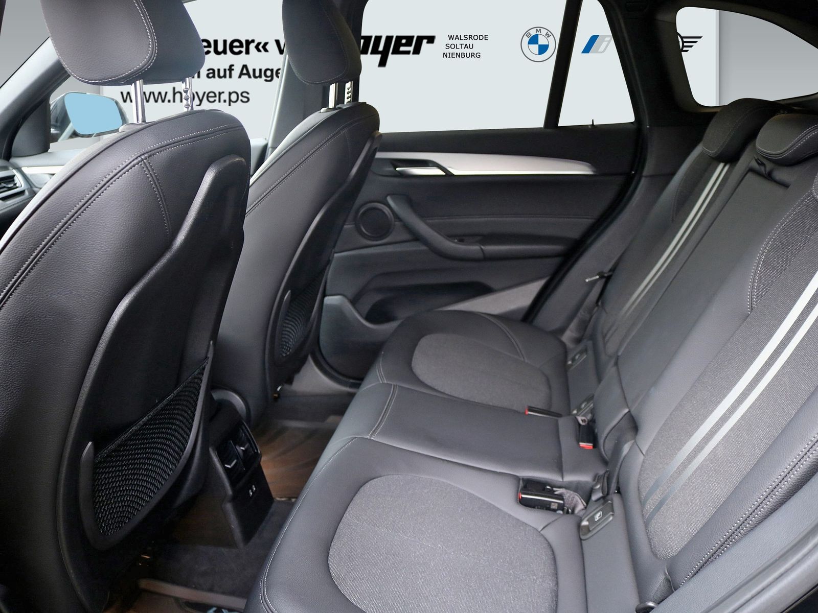 BMW X1 xDrive25e M Sportpaket - Samsaru's Car Outlet