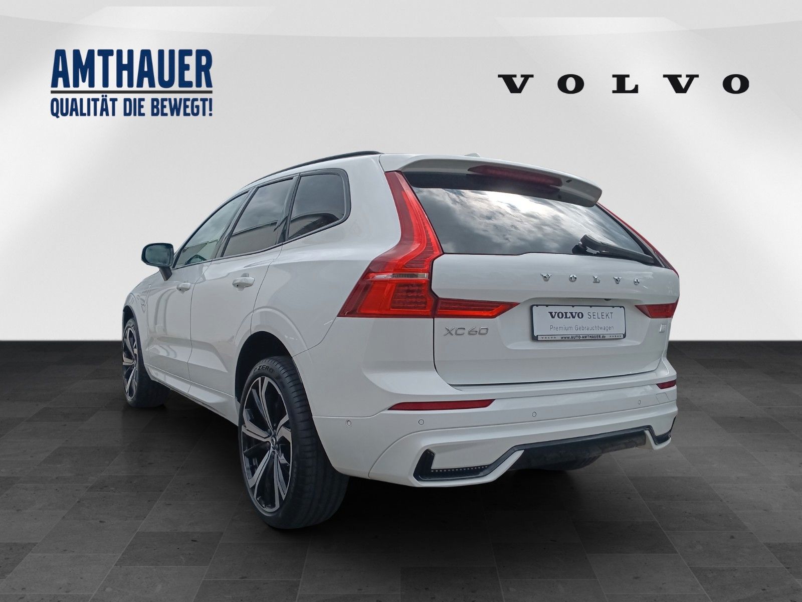 Volvo XC60 T6 Recharge R-Design AWD - Samsaru's Car Outlet
