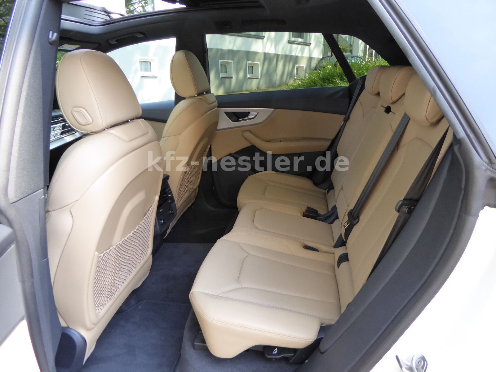 Audi Q8 55 TFSI S Line - Samsaru's Car Outlet