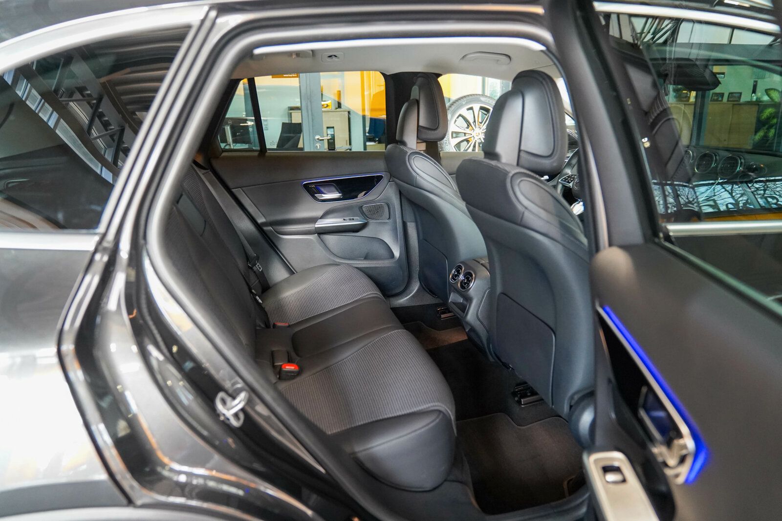 Mercedes-Benz GLC 220 d 4M AVANTGARDE - Samsaru's Car Outlet