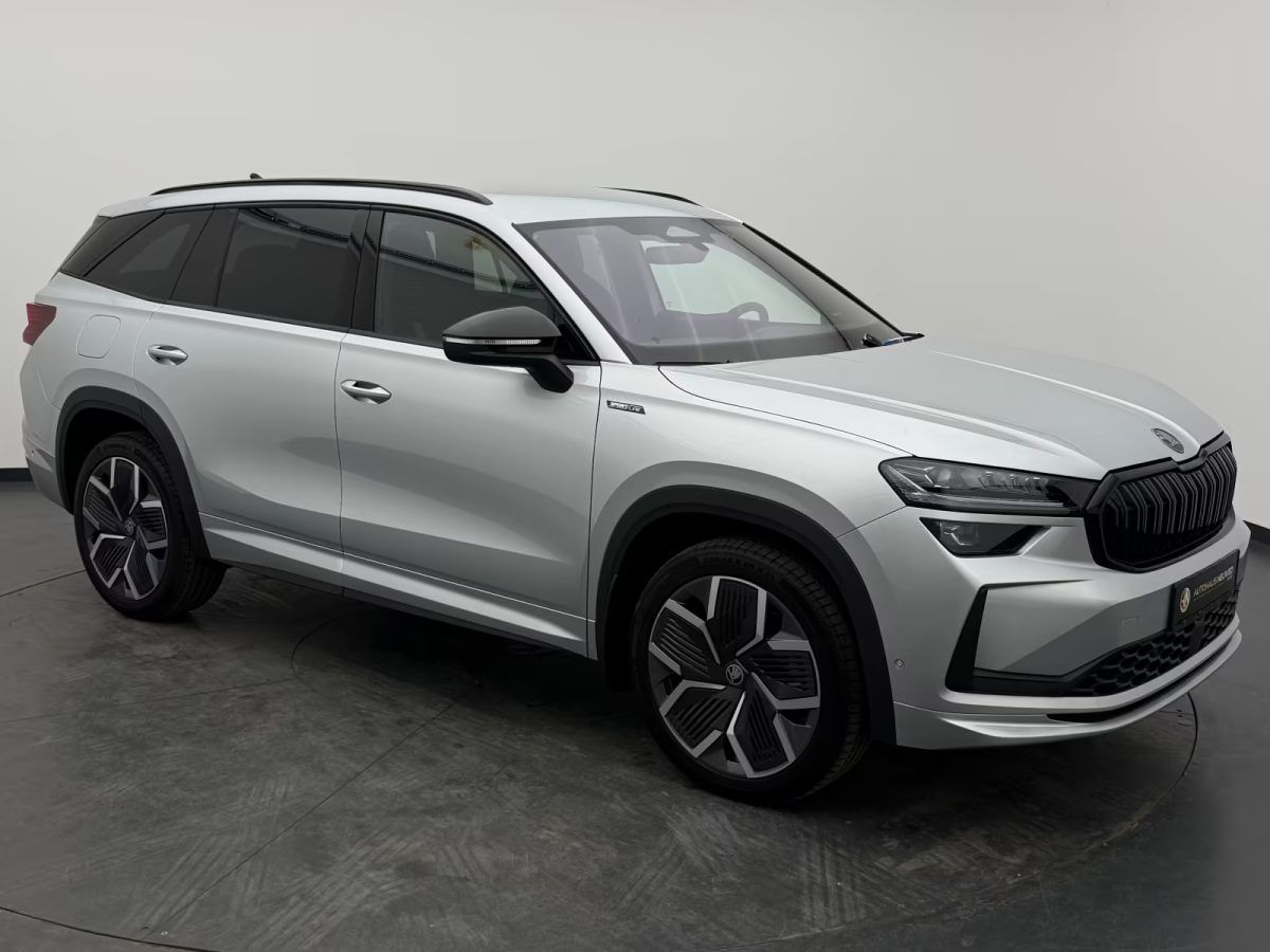 Skoda Kodiaq 2.0 TDI 4x4 Sportline +STDHZ+360+20"+AHK+