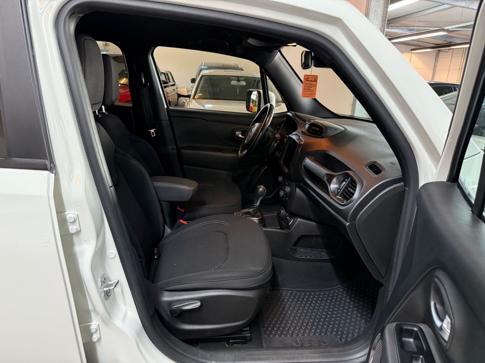Jeep Renegade S Plug-In-Hybrid 4xe - Samsaru's Car Outlet