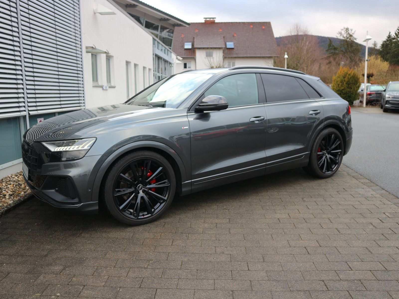 Audi Q8 S line 50 TDI quattro SITZBELÜFTUNG*PANO*AHK