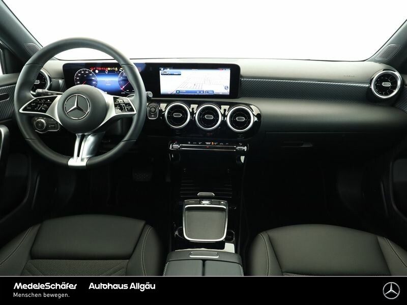 Mercedes-Benz A 180 Progressive - Samsaru's Car Outlet