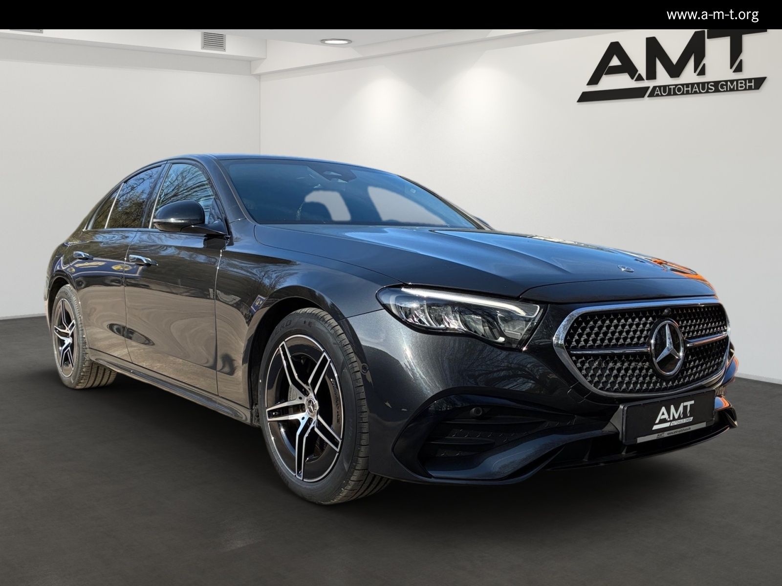 Mercedes-Benz E 200 AMG Line - Samsaru's Car Outlet