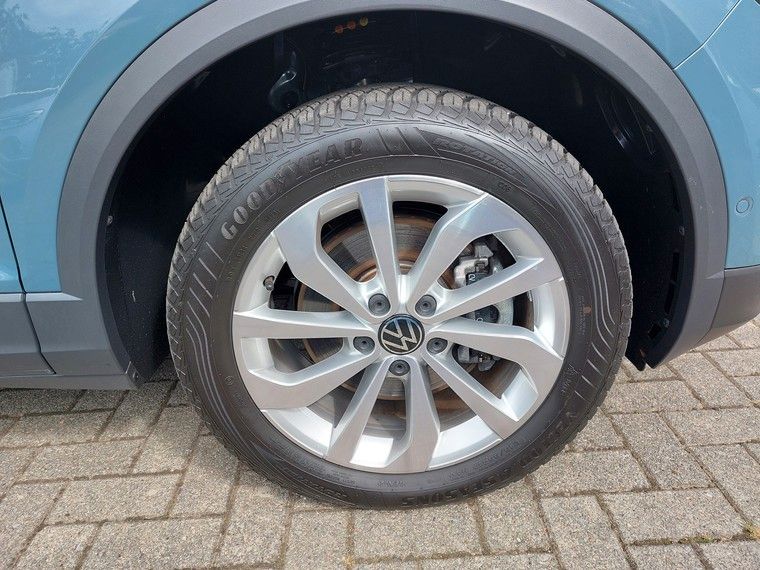 Volkswagen T-Roc 2.0 TDI Style - Samsaru's Car Outlet
