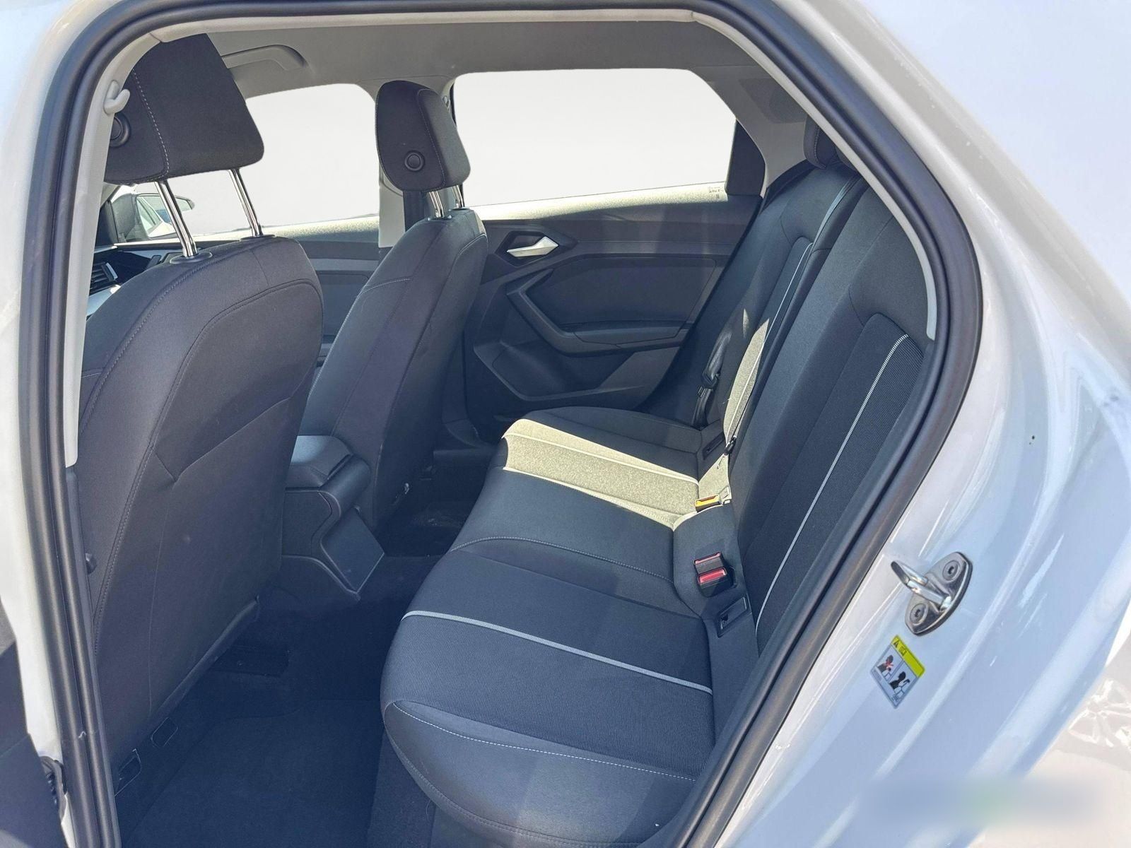 Audi A1 Sportback Advanced 25 TFSI - Samsaru's Car Outlet
