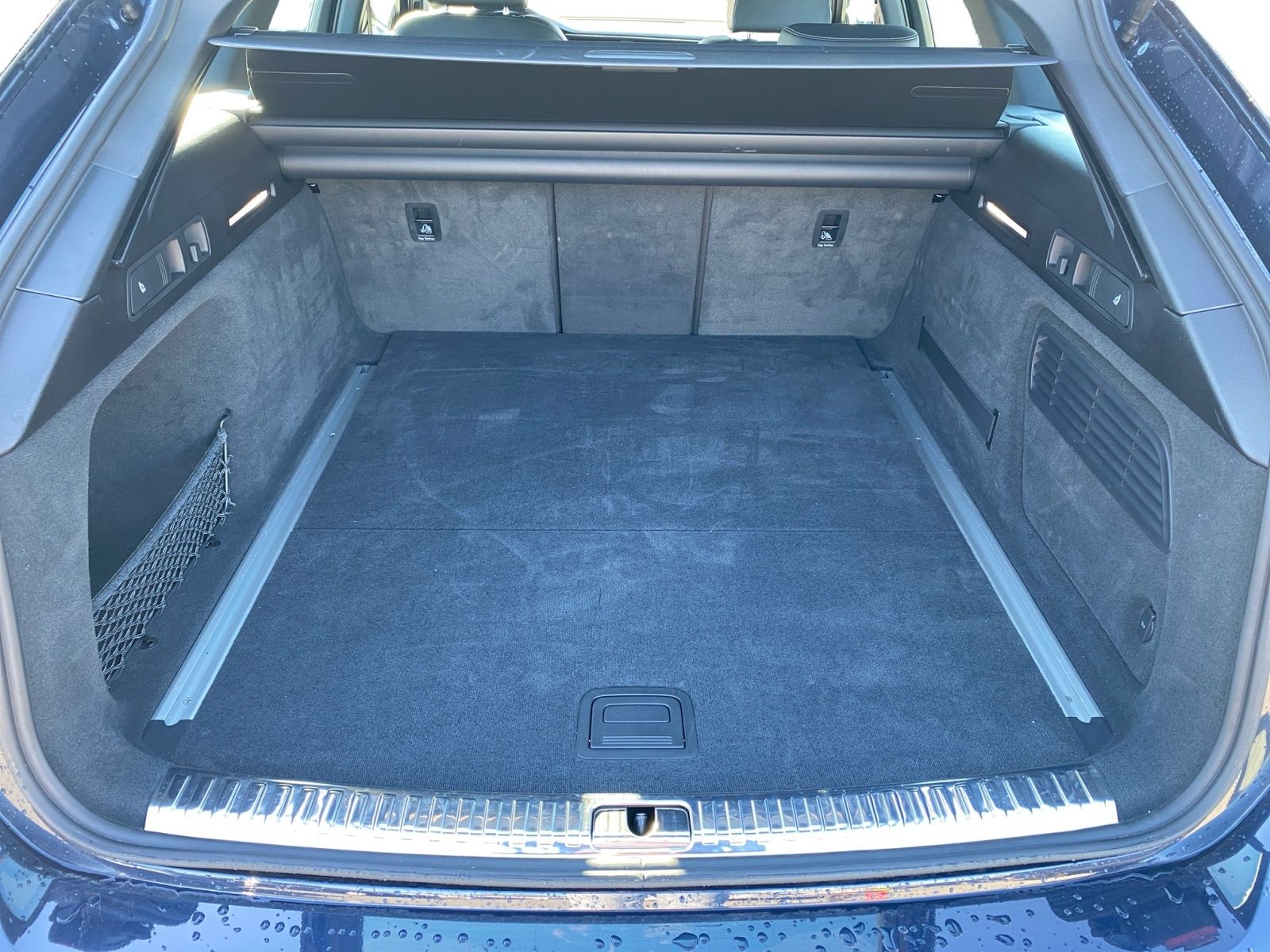 Audi A6 Avant 40 TDI S-Line S-Tronic - Samsaru's Car Outlet