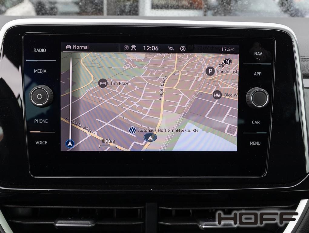 Volkswagen T-Roc R-Line - Samsaru's Car Outlet