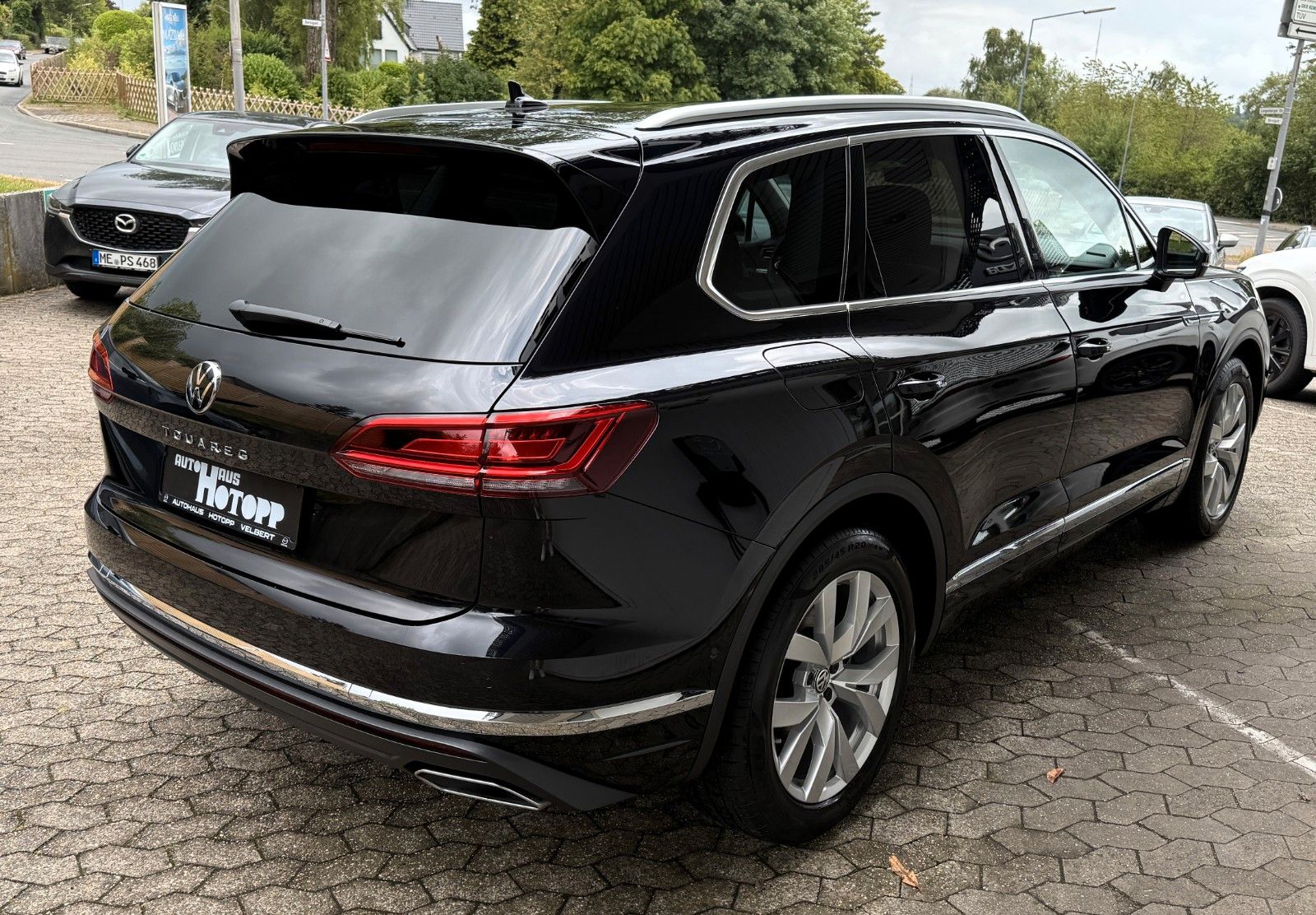 Volkswagen Touareg Elegance 4Motion TDI - Samsaru's Car Outlet