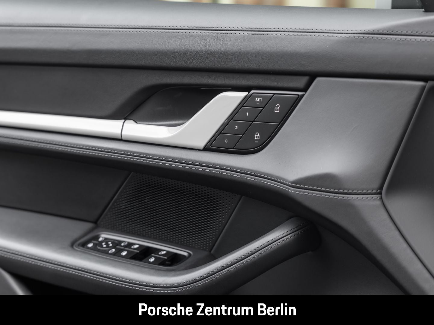 Porsche Taycan 4 Cross Turismo BOSE Performancebatterie+
