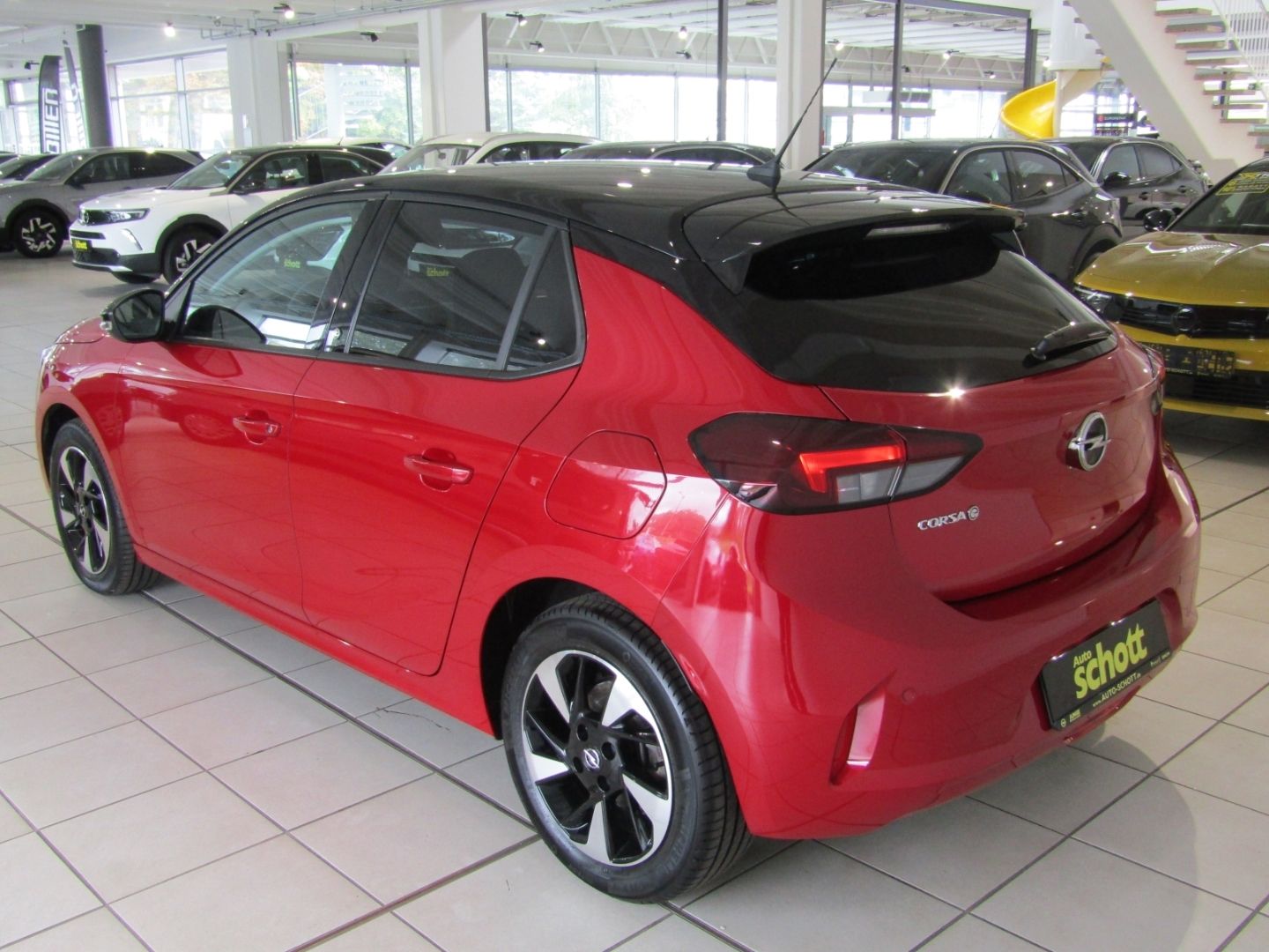 Opel Corsa-e Edition - Samsaru's Car Outlet