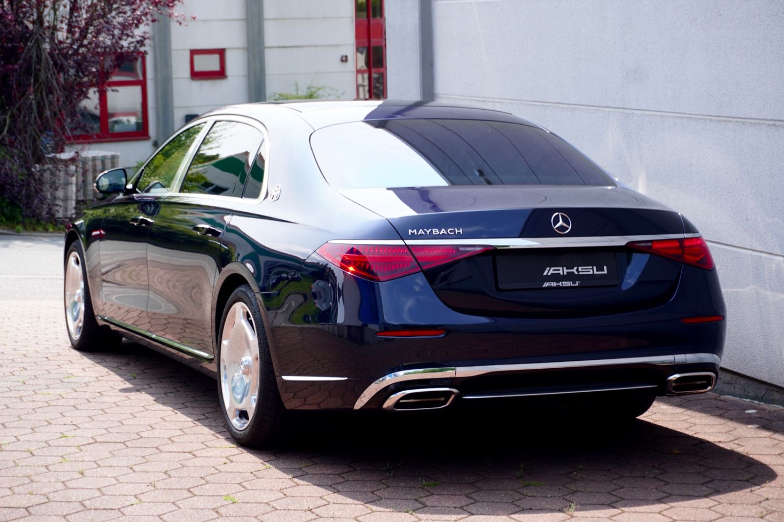 Mercedes-Benz S 580 Maybach - Samsaru's Car Outlet