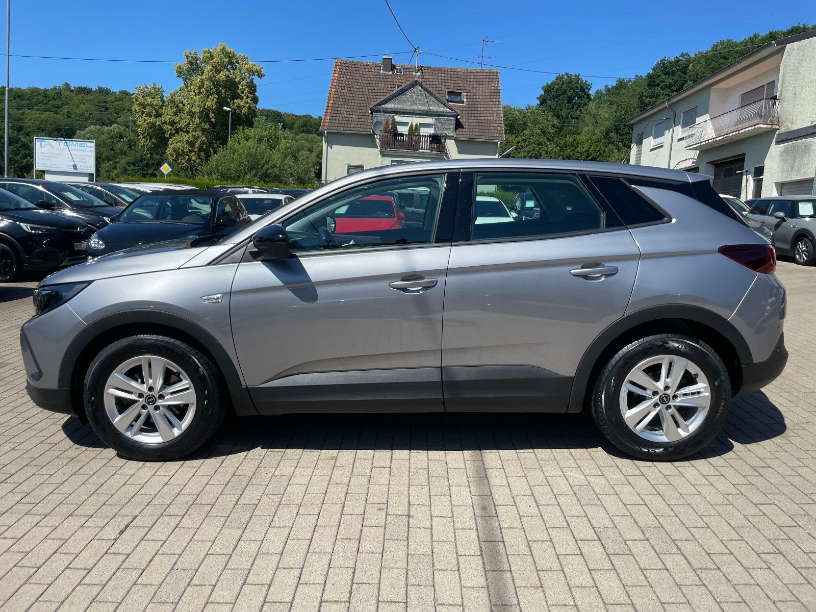 Opel Grandland (X) - Samsaru's Car Outlet