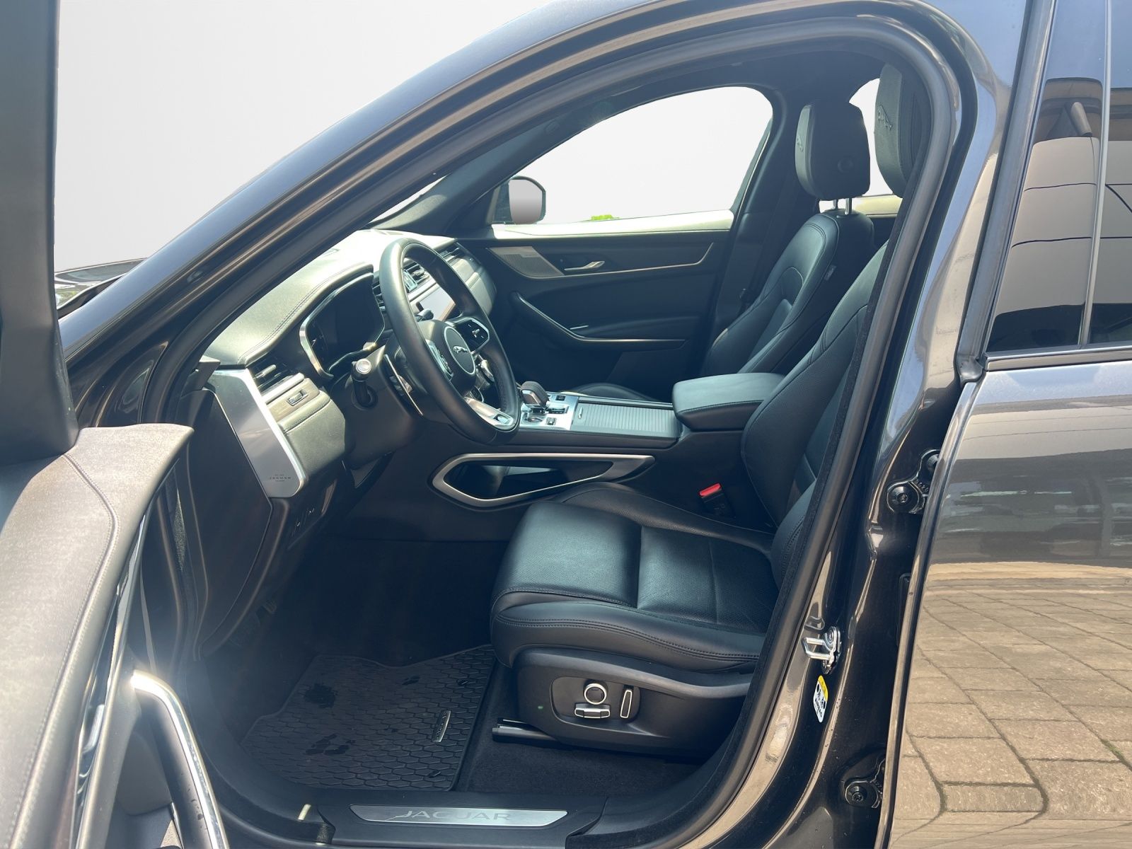 Jaguar F-PACE P400 360°*AWD*SHZ*WiPa*ACC*LED*DAB+