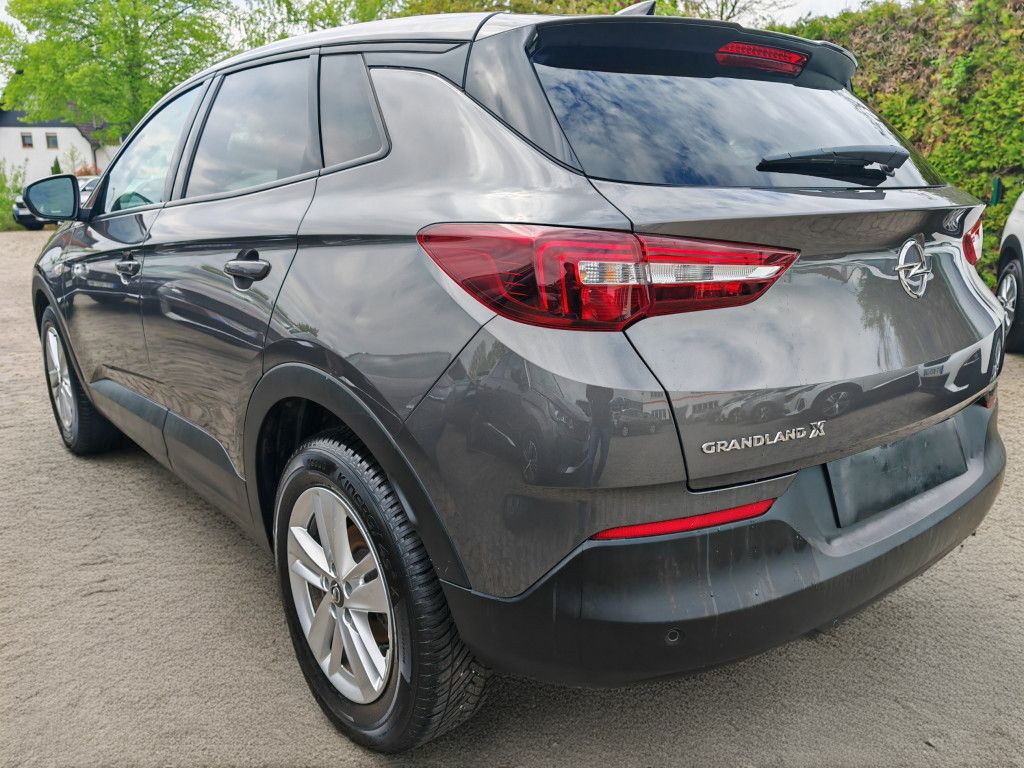 Opel Grandland X 1.5 D EAT8 - Samsaru's Car Outlet