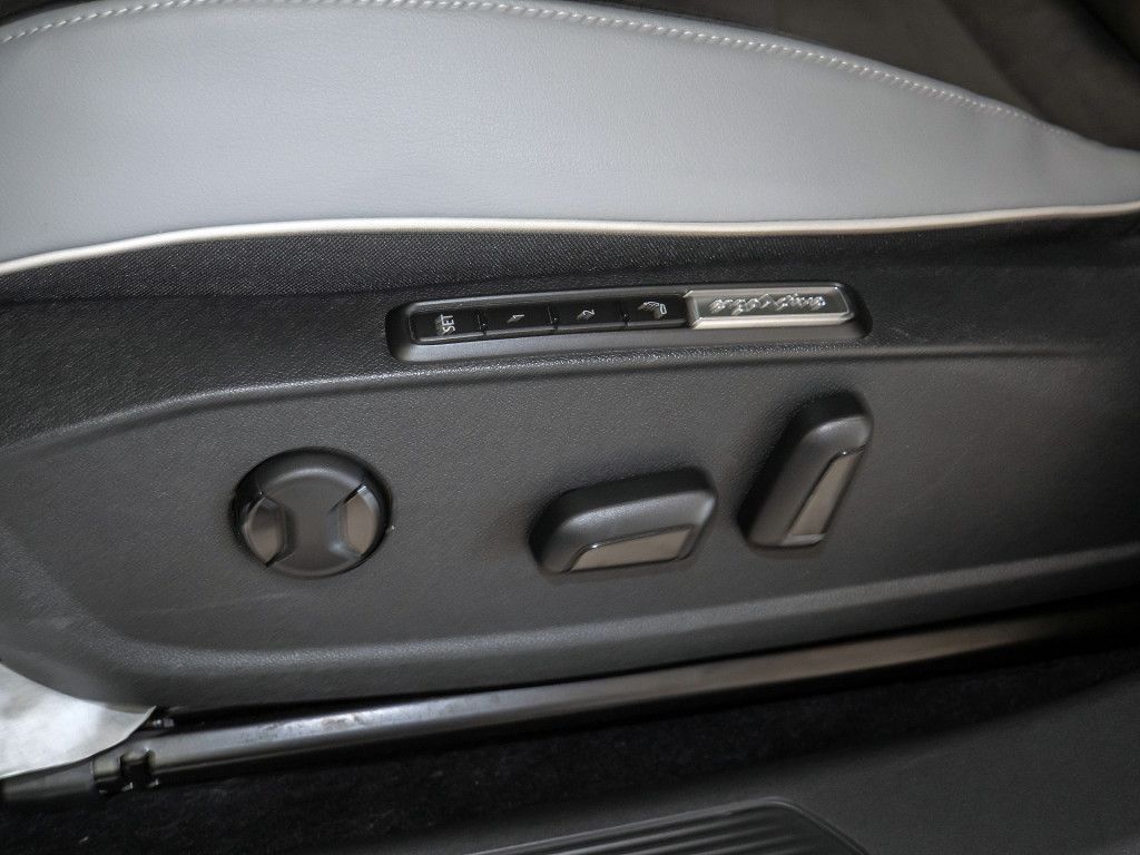 Volkswagen ID.3 Pro Performance 150/58 IQ.LIGHT - LED Navi