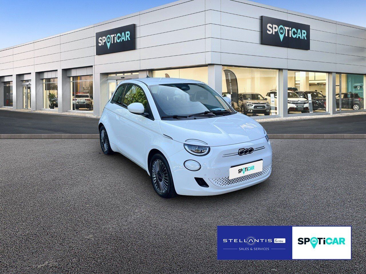 Fiat 500e Icon - Samsaru's Car Outlet