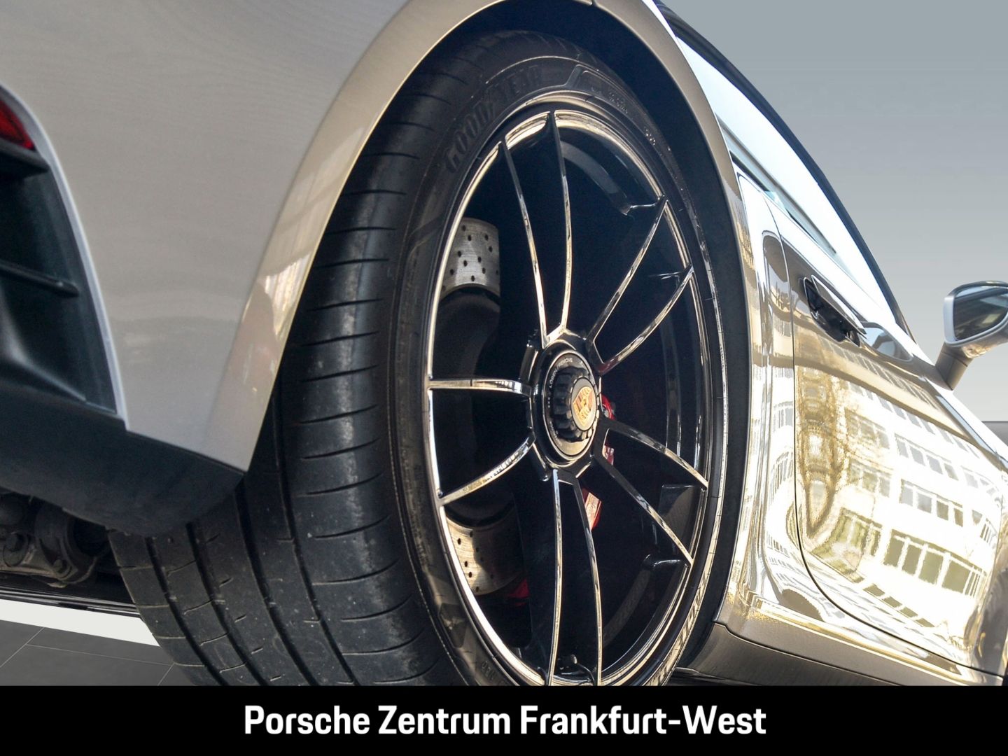 Porsche 992 911 Carrera 4 GTS Cabriolet InnoDrive LED