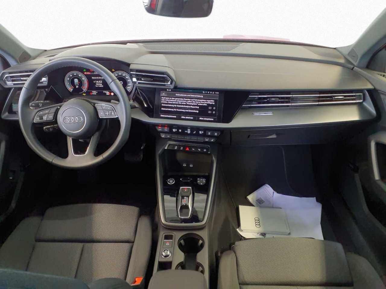 Audi A3 Sportback 30 TFSI advanced - Samsaru's Car Outlet