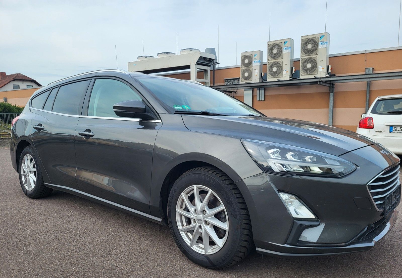 Ford Focus 1.5D - Samsaru's Car Outlet