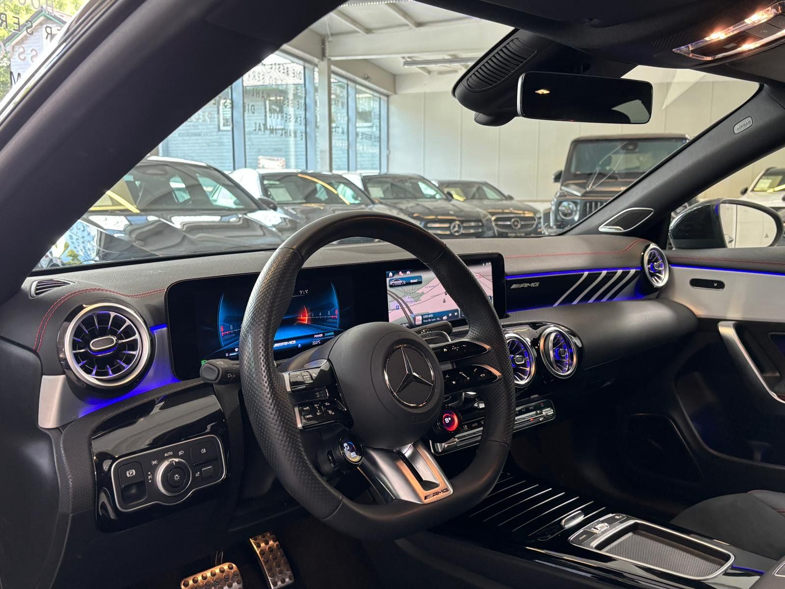 Mercedes-Benz Mercedes-AMG CLA 35 4M Coupé - Samsaru's Car Outlet