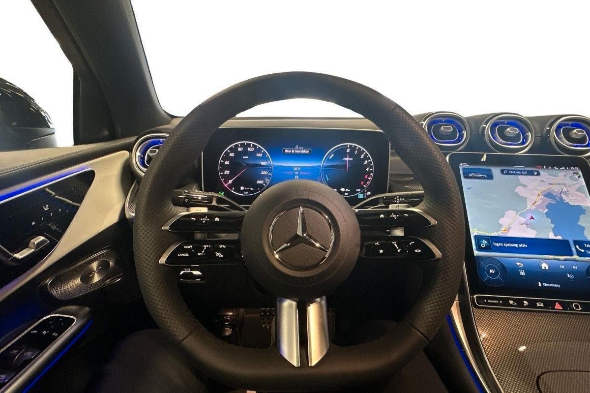 Mercedes-Benz GLC 300de 300 de 4Matic AMG 333hp Panorama *VAT*