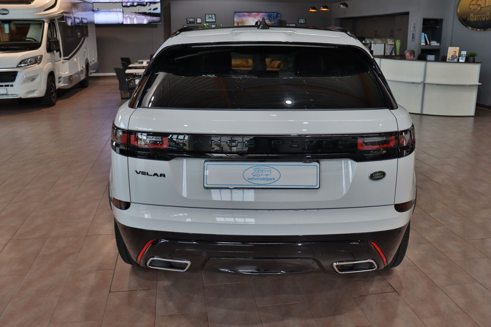 Range Rover Velar 300 R-Dynamic SE - Samsaru's Car Outlet
