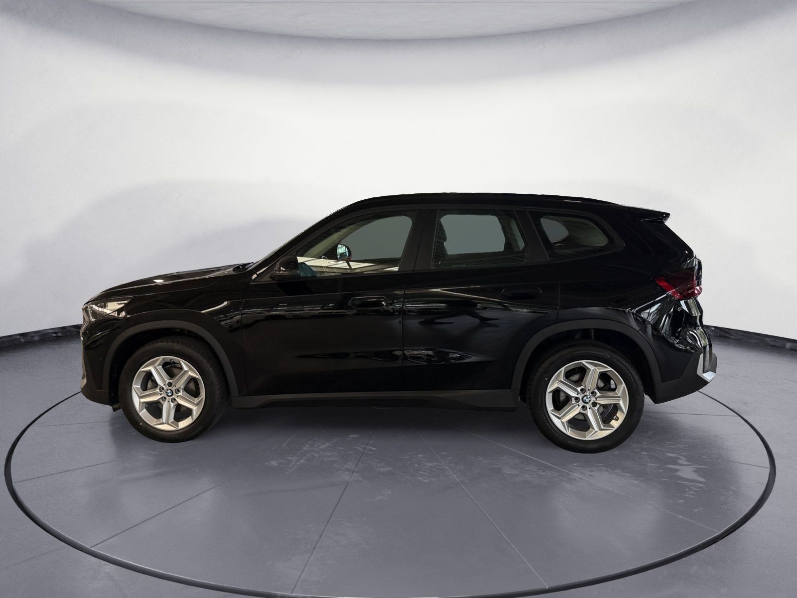 BMW X1 xDrive20d - Samsaru's Car Outlet