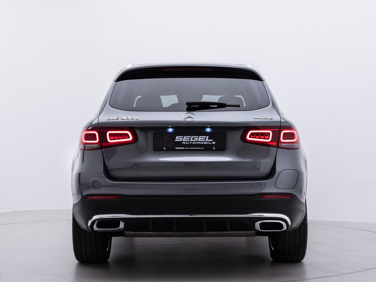 Mercedes-Benz GLC 300 e 4Matic /AMG-LINE/LED/HEAD-UP/360°KAM/