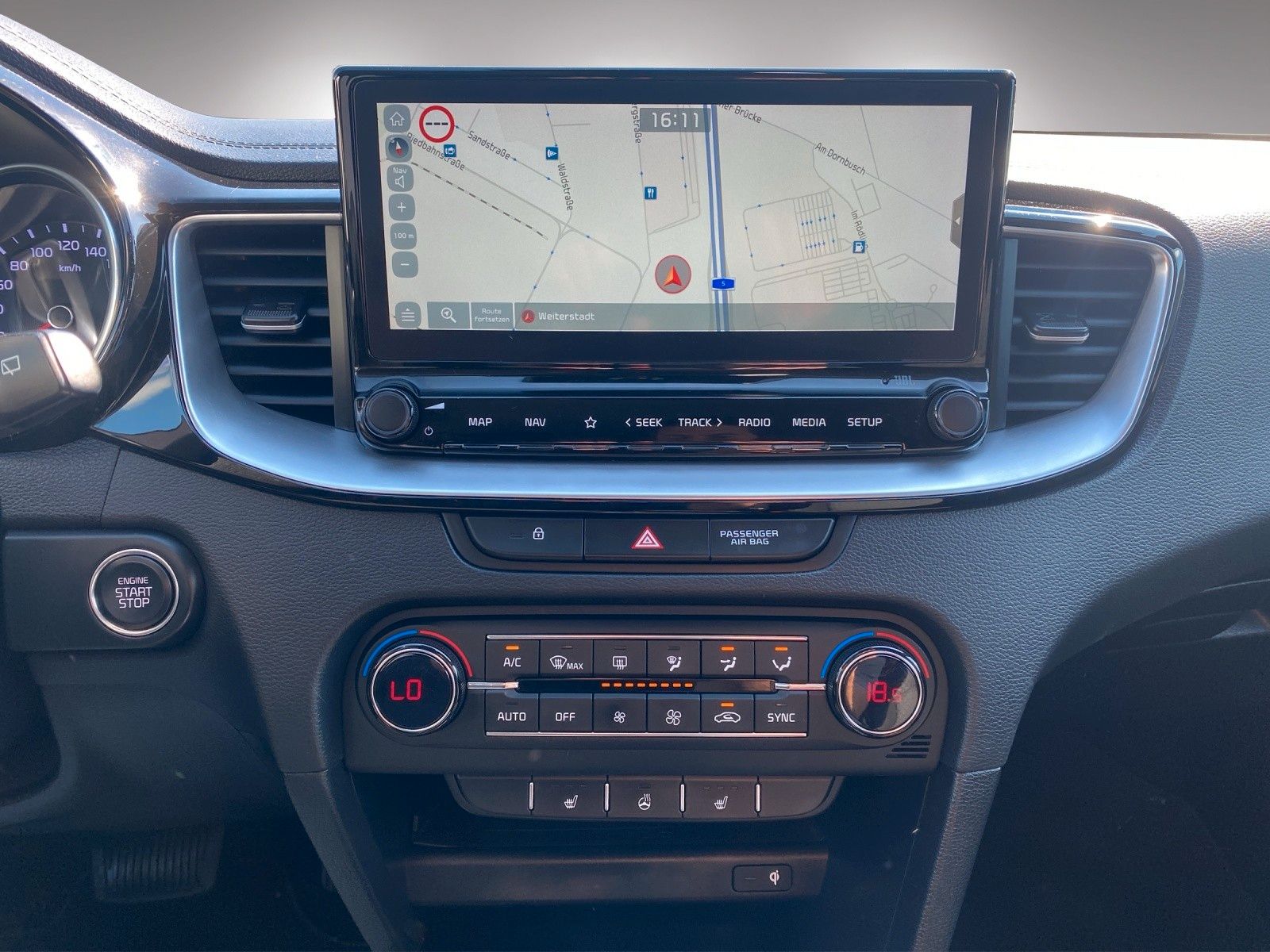 Kia CEED 1.4T DCT SPIRIT - Samsaru's Car Outlet