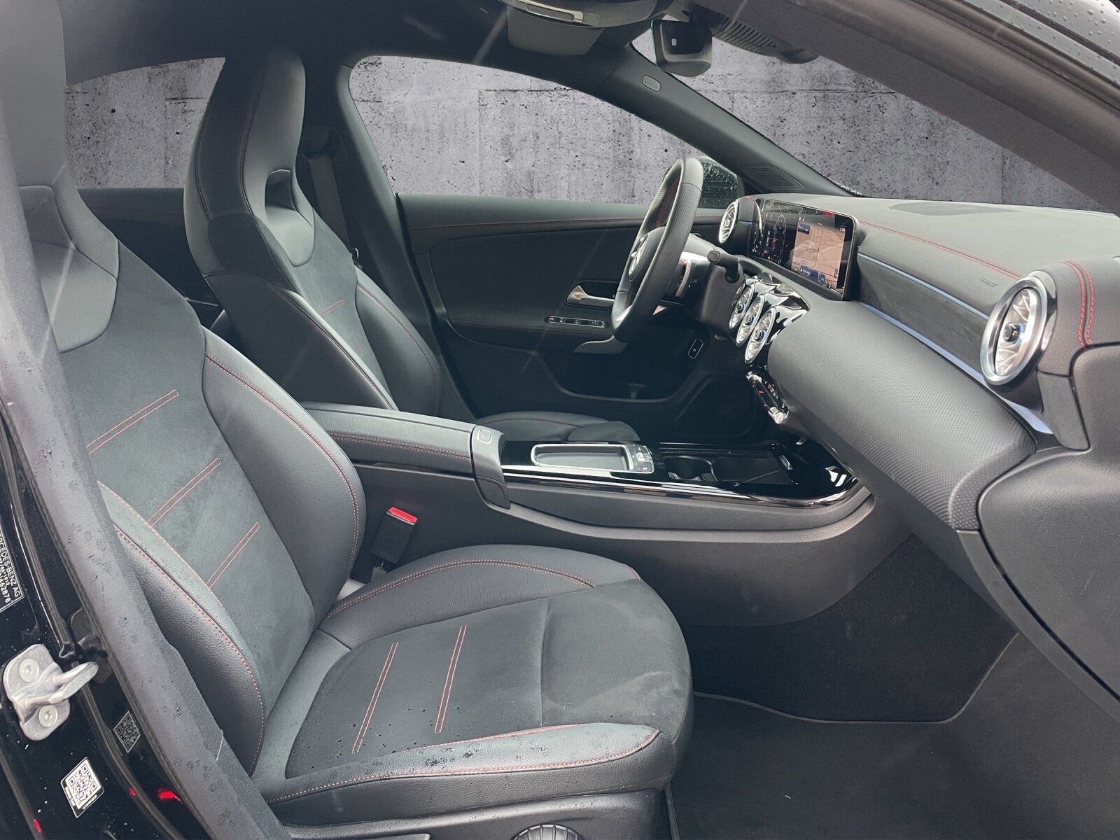 Mercedes-Benz CLA 180 AMG - Samsaru's Car Outlet
