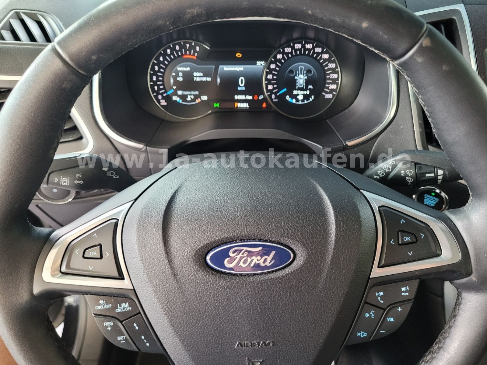 Ford S-Max FHEV Titanium m. Leder/ACC/LED/Kamera