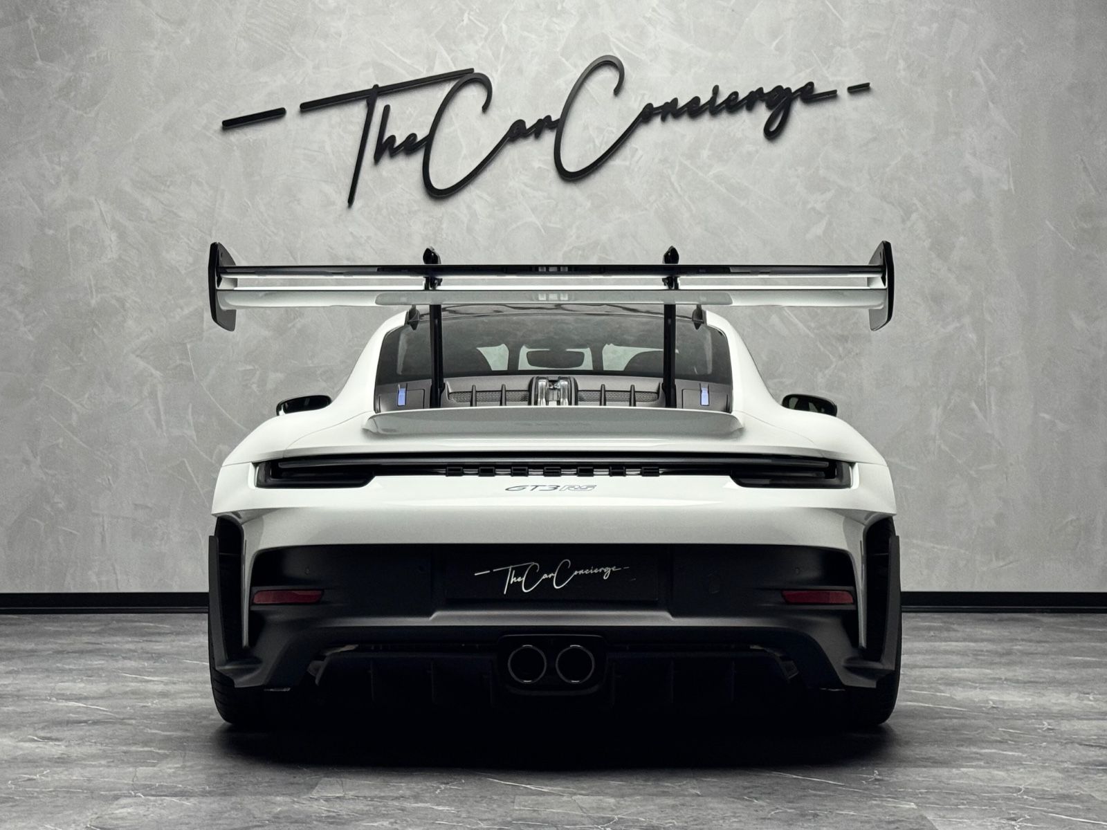 Porsche 992 GT3 RS - Samsaru's Car Outlet