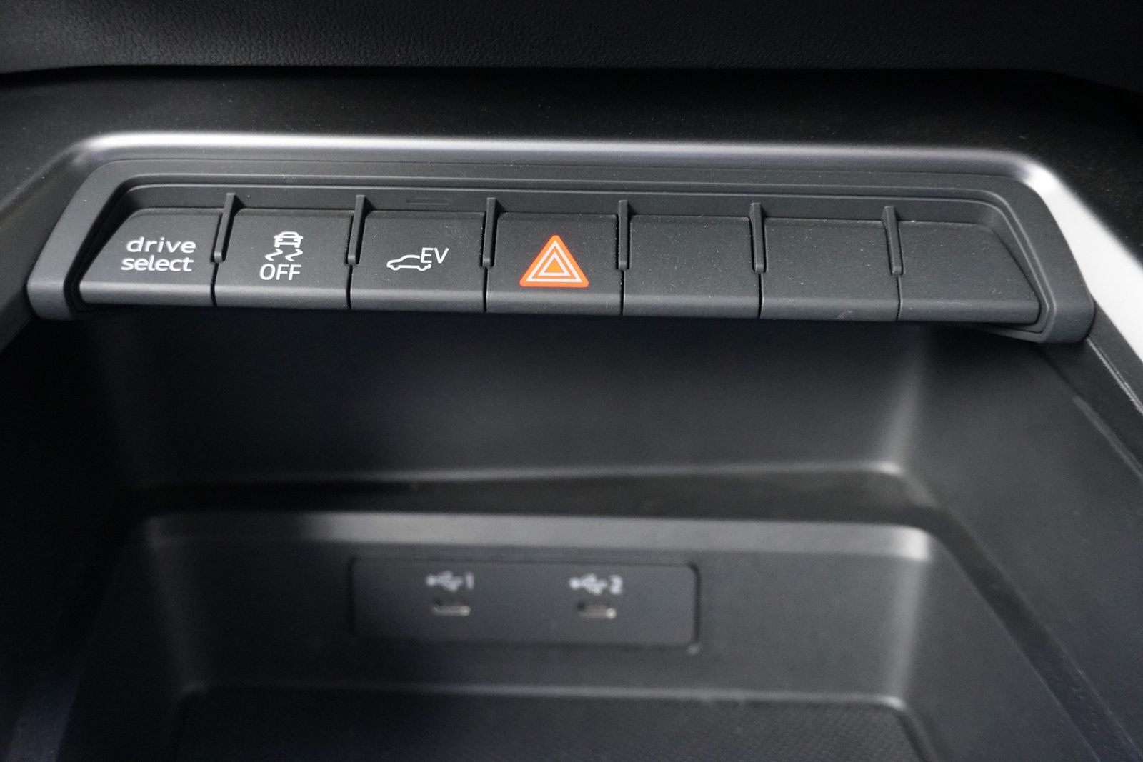 Audi A3 Sportback 40 TFSIe S line Sitzheizung LED DAB