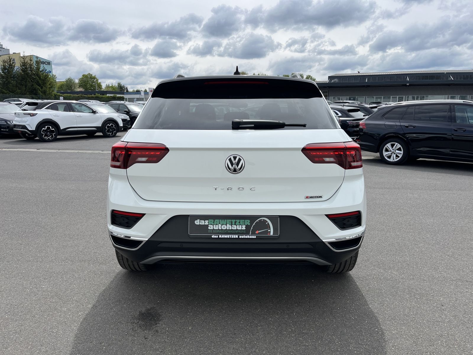 Volkswagen T-Roc 2.0 TSI DSG 4Motion Sport - Samsaru's Car Outlet