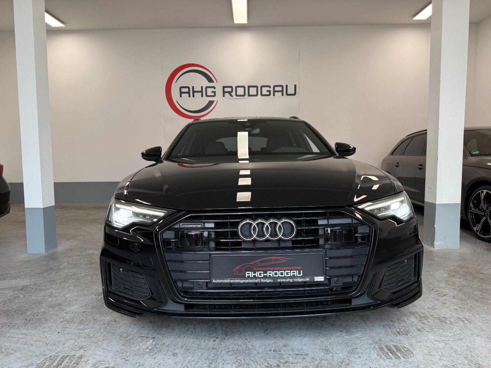 Audi A6 Avant 50 TDI quattro S-Line - Samsaru's Car Outlet
